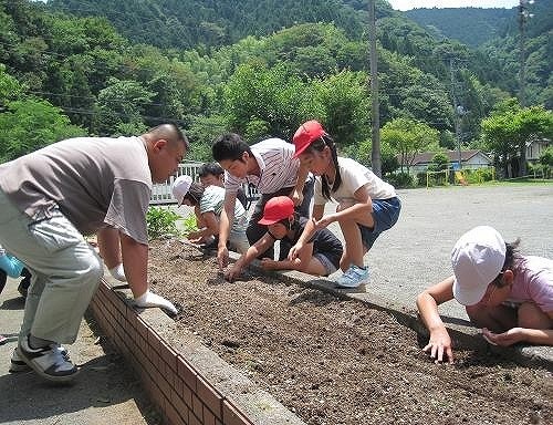 里親さんからのメッセージ（静岡県　芝川商工会青年部様）